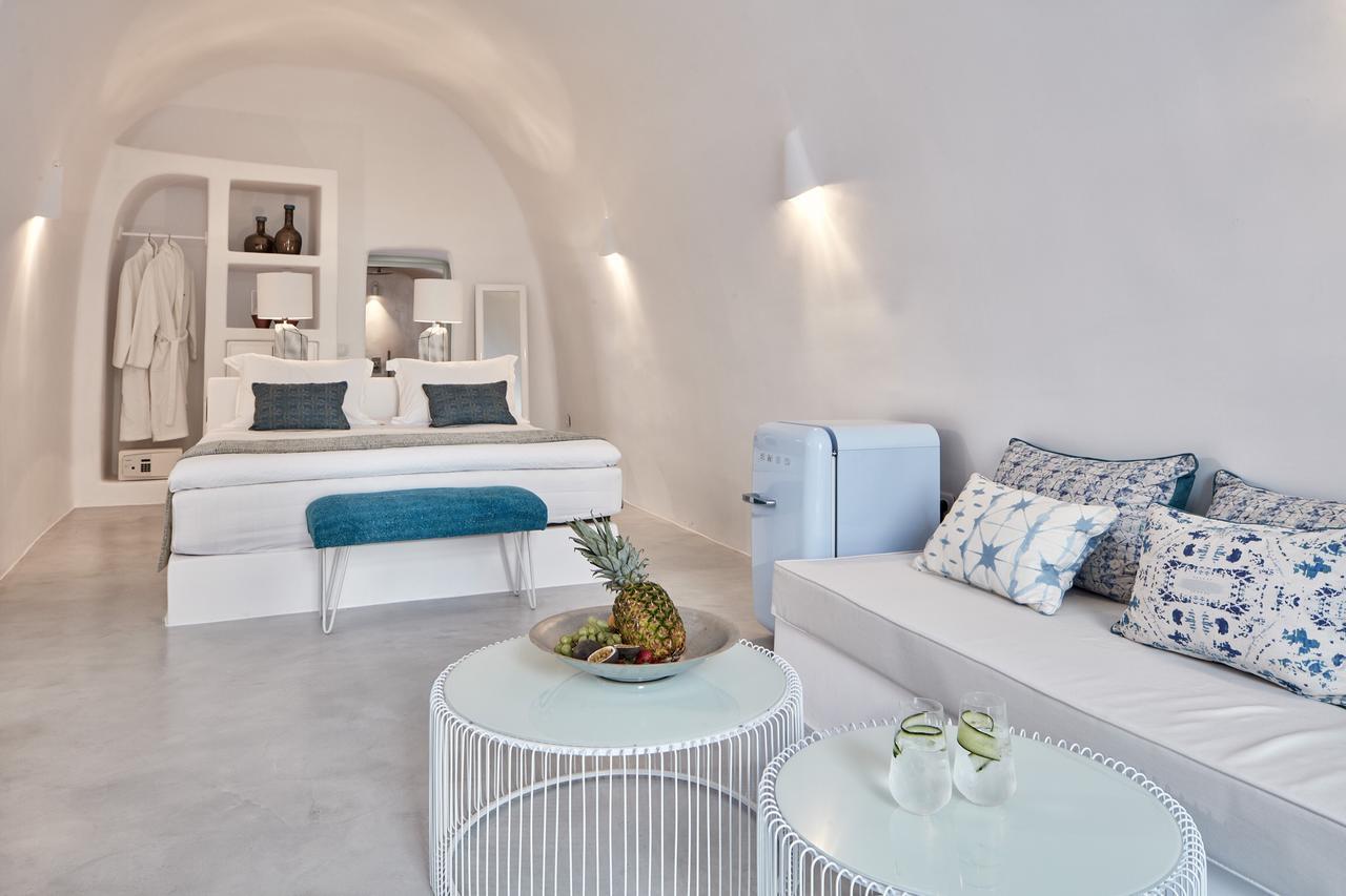 Limestone Фира Екстериор снимка