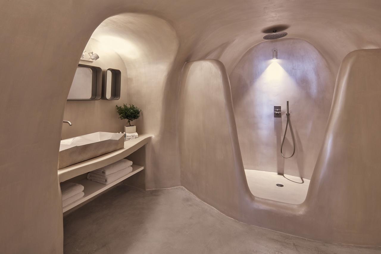 Limestone Фира Екстериор снимка